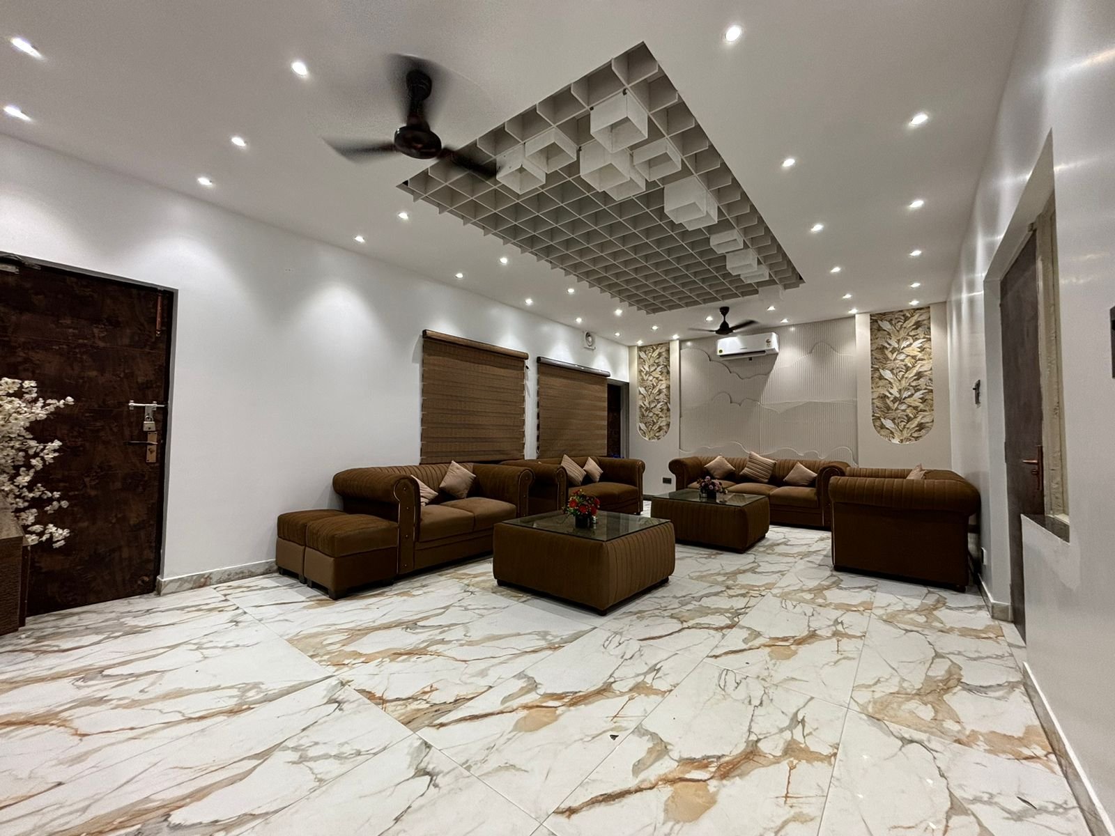 Sell Apartment In Uttam Nagar West